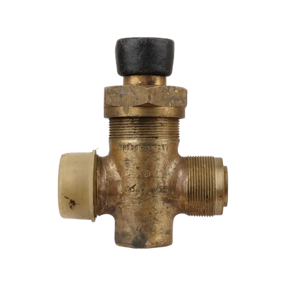 кран штуцерный трехходовой сальниковый Г-образный DN 25 PN 16